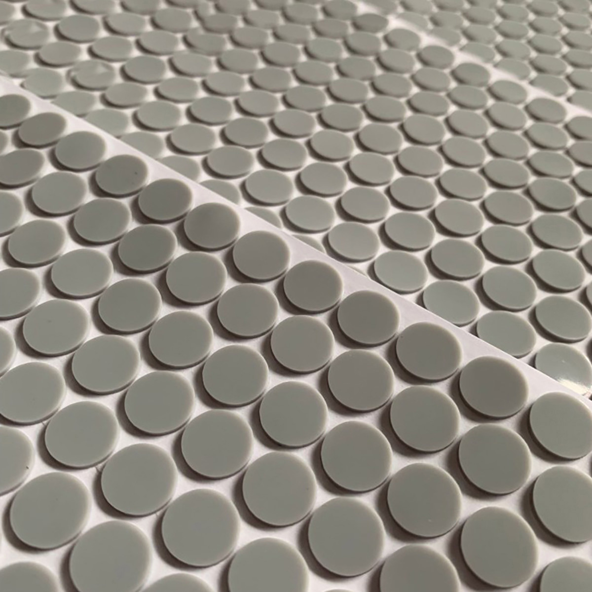 ODM Anti Slip Pad Custom Silicone Products Molds Multi Cavity Drilling - Image 2